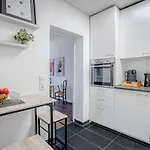 Lägenhet Schängel Chic 27